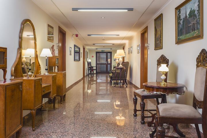 Hotel Lobby