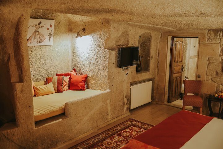 Room 45 of 131