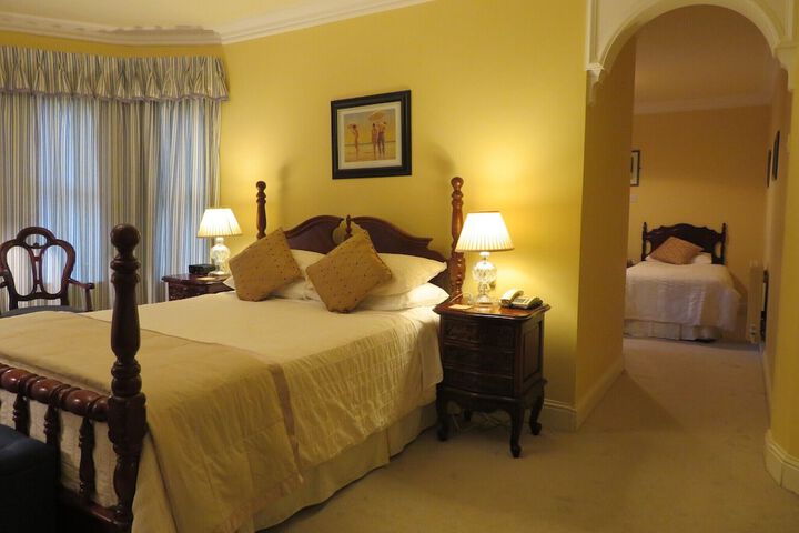 Room 5 of 36