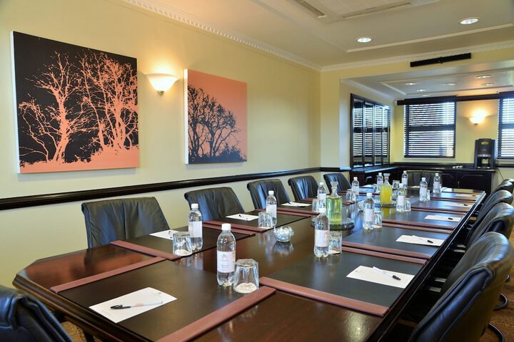 Dining 82 of 156