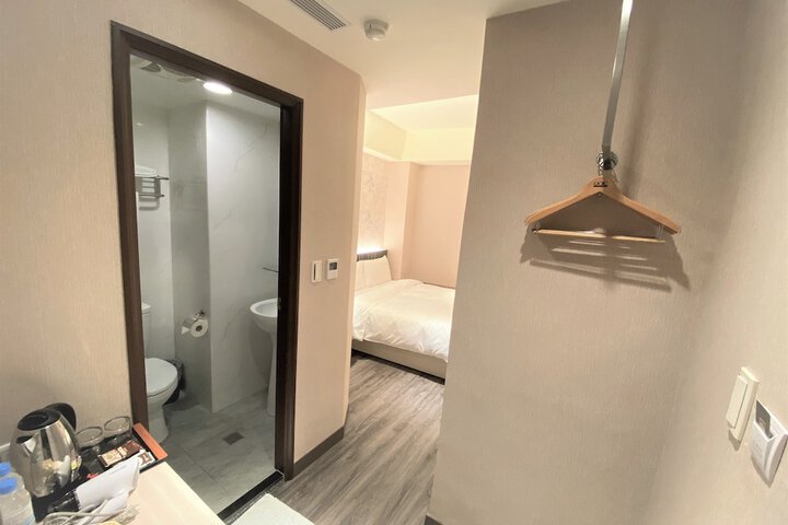 Room 20 of 79
