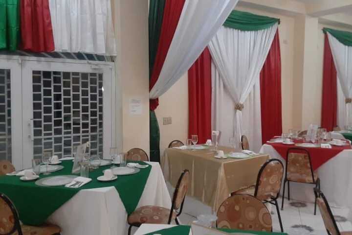 Dining 93 of 116