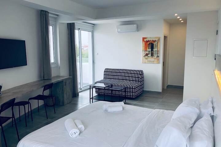 Room 48 of 99
