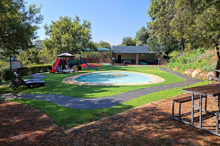 Hotel with Pool