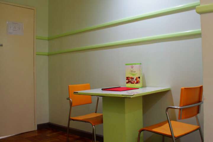 Room 17 of 25