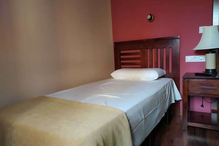 Room 17 of 95