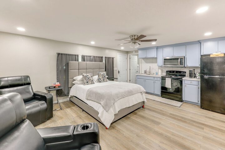 Private Yard: Pet-friendly Studio in New Boston!