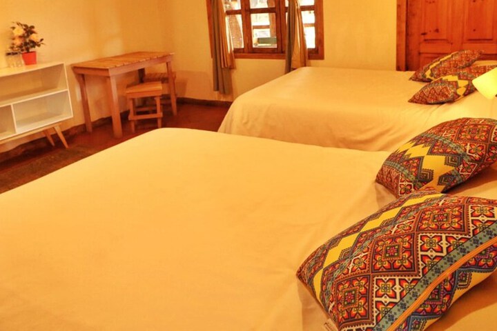 Room 9 of 38
