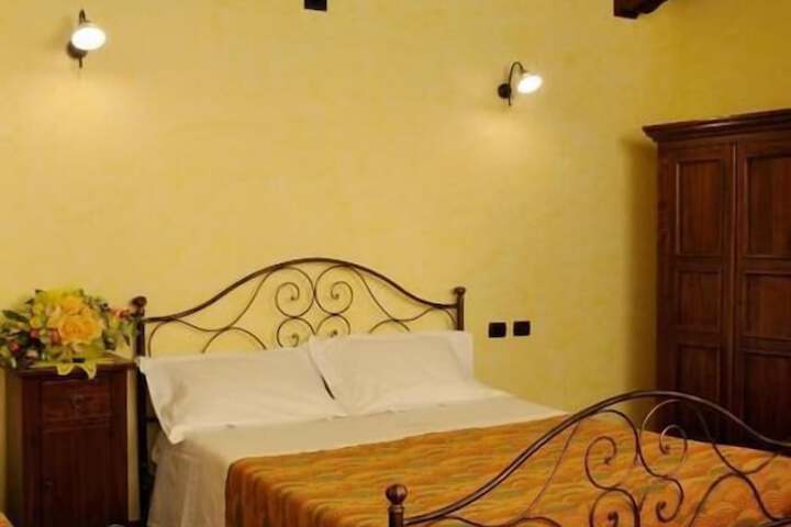 Room 12 of 57
