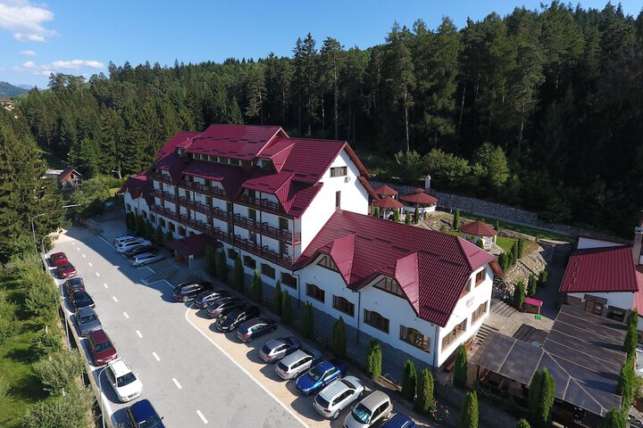 Hotel 72 of 84