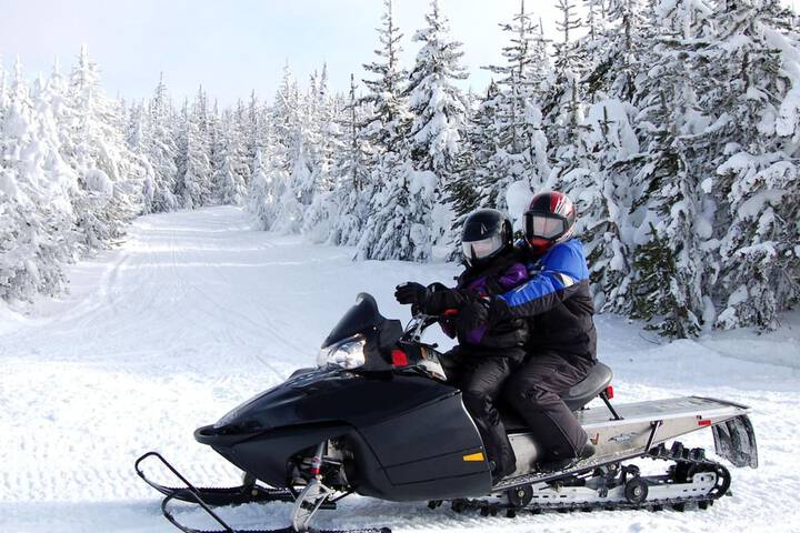 Snow and ski sports