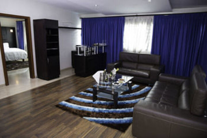 Room 17 of 26