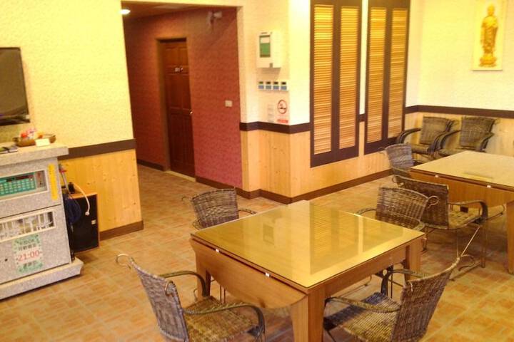 Room 20 of 41