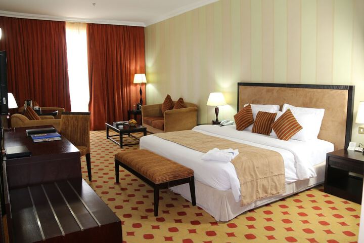Room 8 of 43