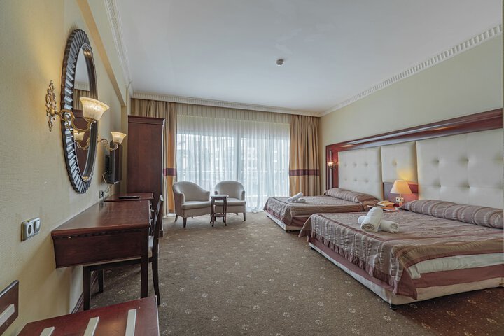 Room 19 of 119