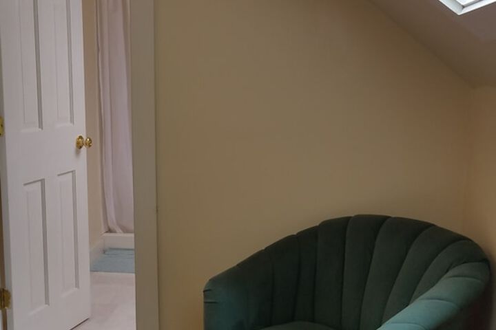 Room 21 of 43