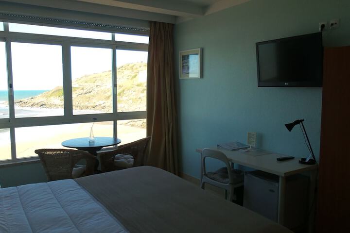 Room 8 of 46
