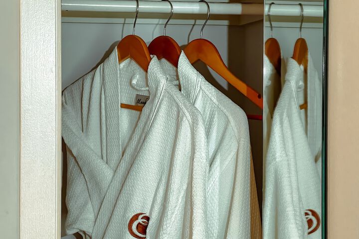 Room 28 of 50