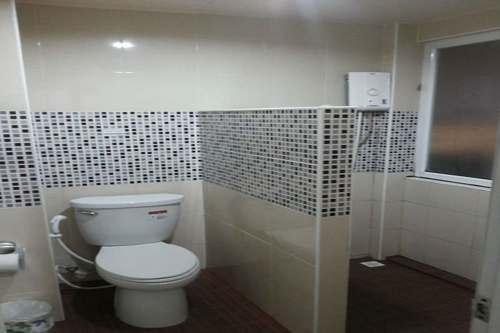 Room 17 of 26