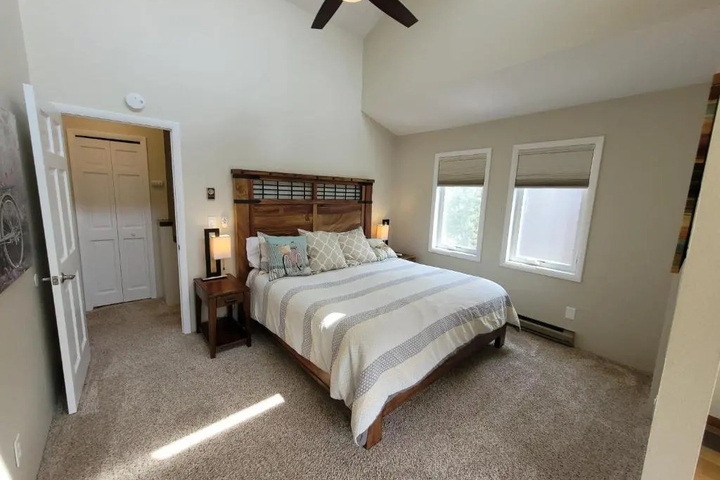 Photo of Creekside Home - Contemporary 3br / 3ba Home Walking Distance to Frisco Main St. and Free Shuttle