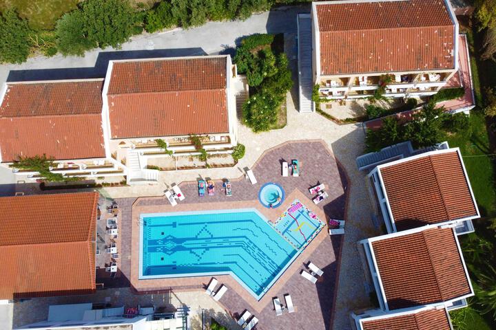 Hotel View 4 of 19