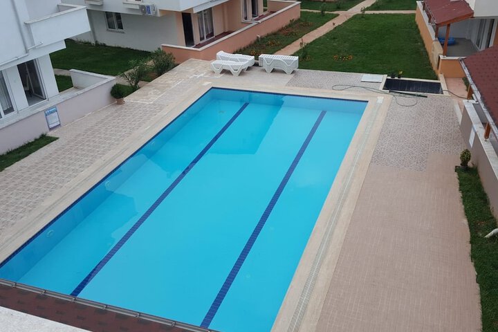 Pool 8 of 10
