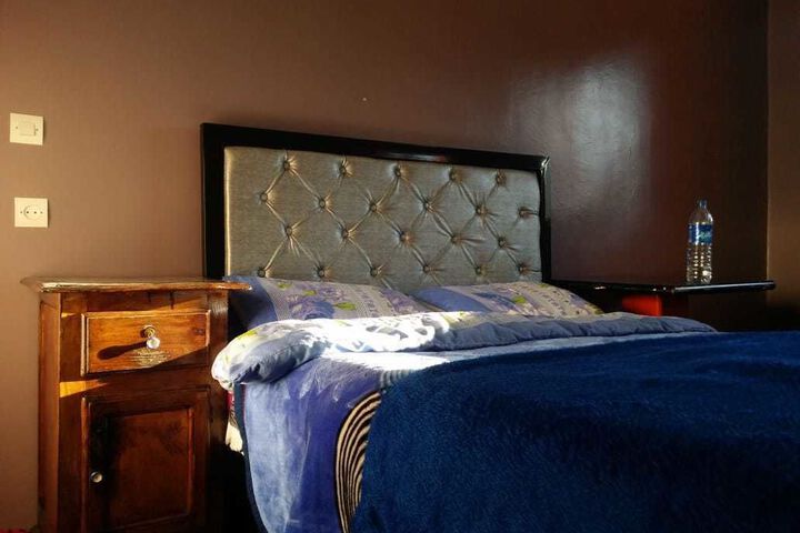 Room 15 of 21