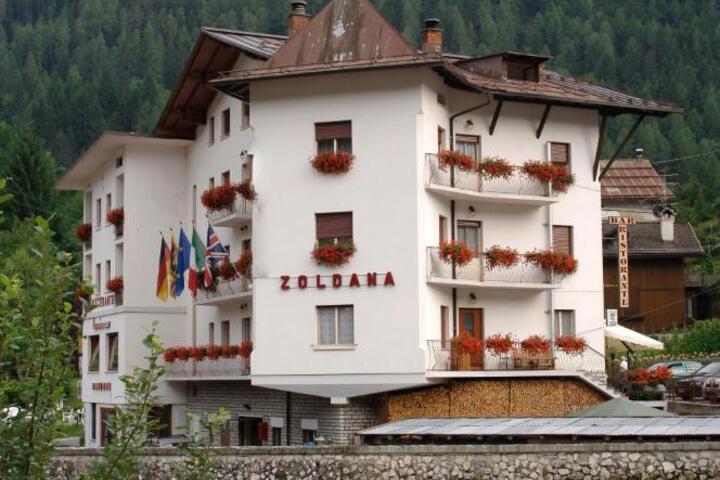 Hotel Zoldana
