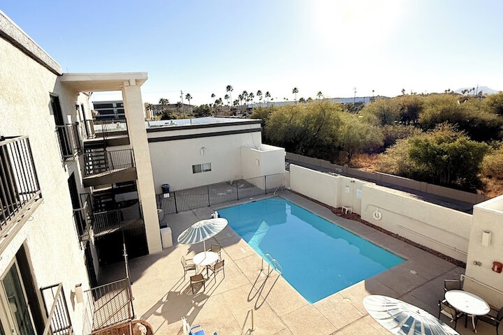 Rooftop pool