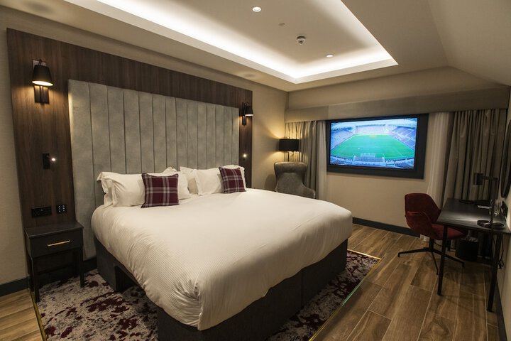 Room 4 of 21