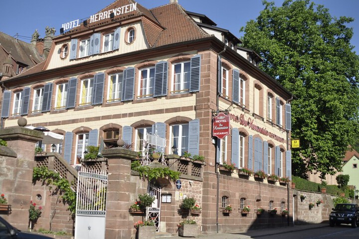 Hotel 16 of 18