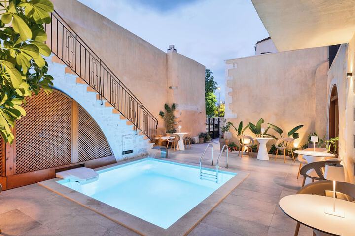 Pool 88 of 107