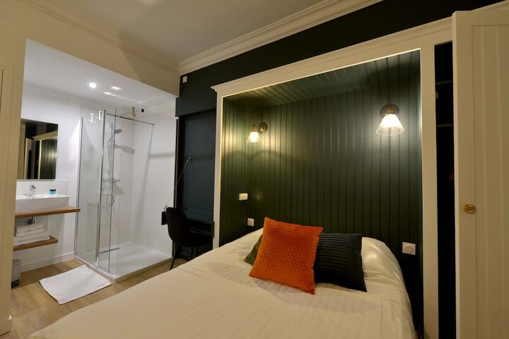 Room 14 of 44