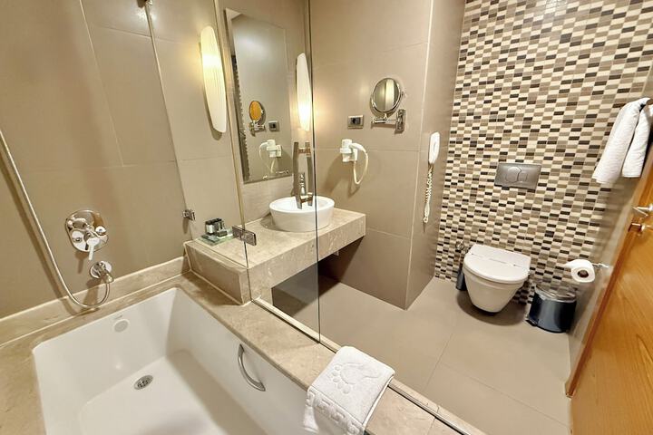 Bath Interior