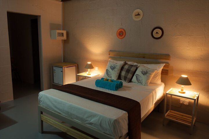 Room 7 of 90