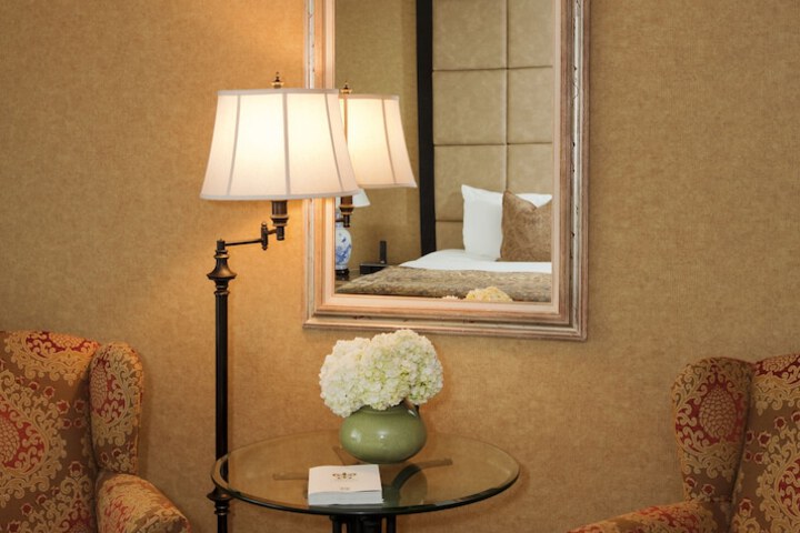 Room 30 of 53