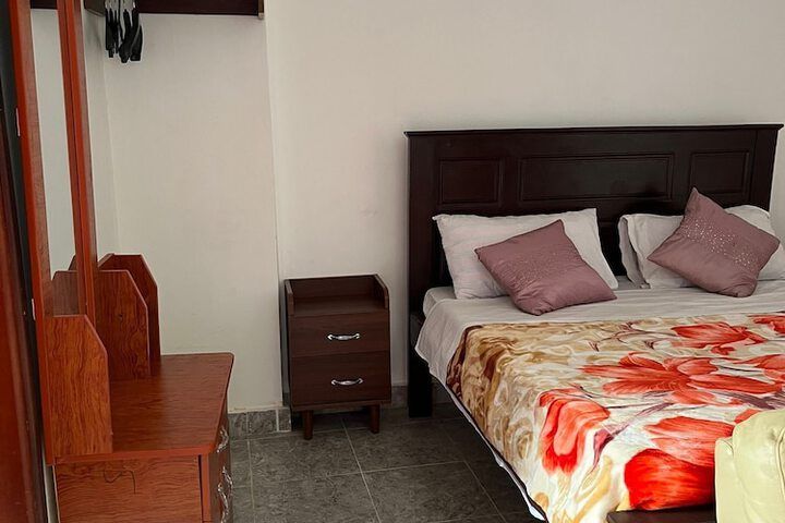 Room 16 of 26