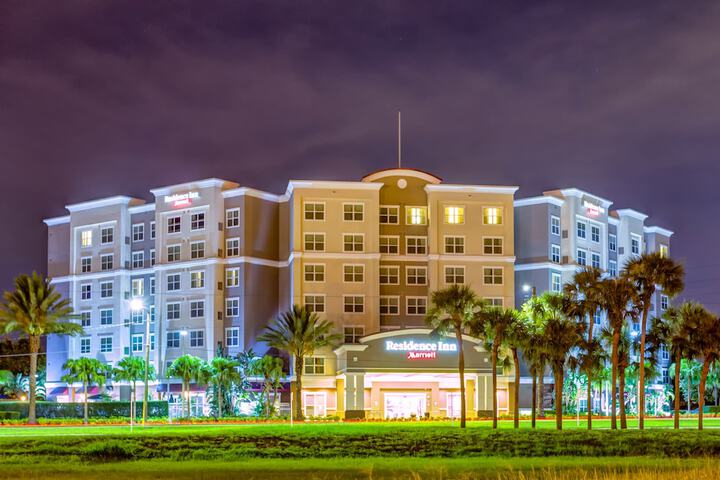 Front of property - evening/night