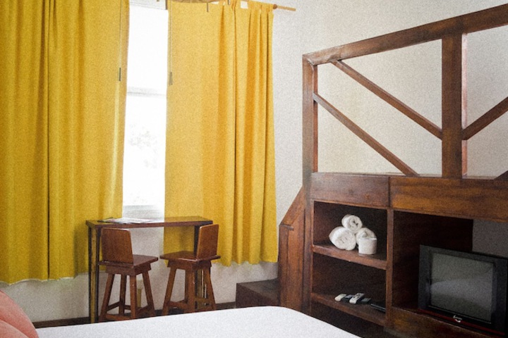 Room 8 of 71