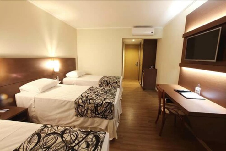 Room 9 of 45