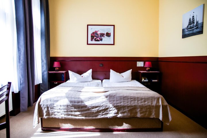 Room 22 of 41