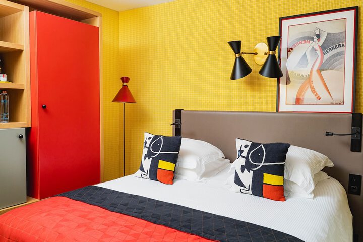 Room 9 of 54