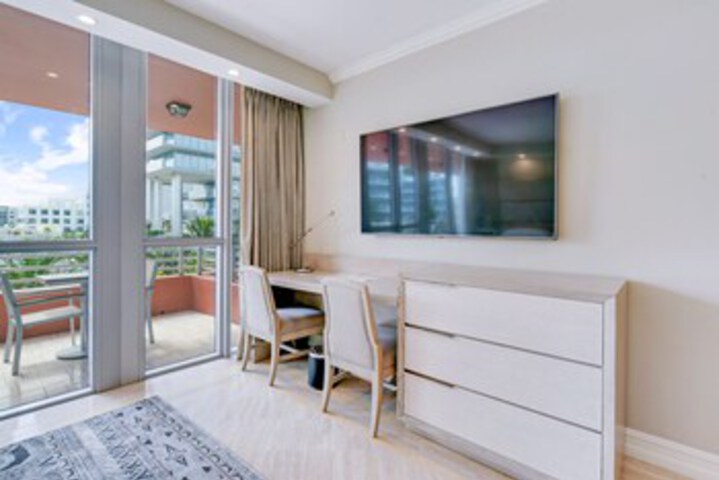 Room 149 of 318