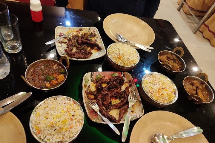 Dining 14 of 16