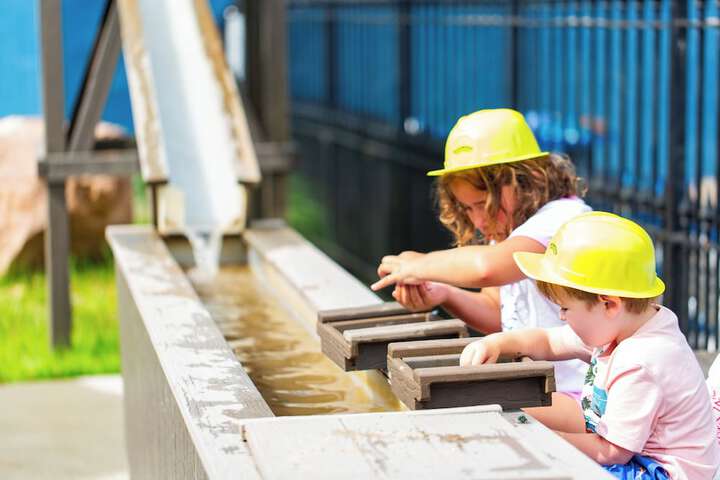 Children's play area - outdoor