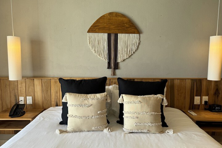 Hotel Interior 96 of 131