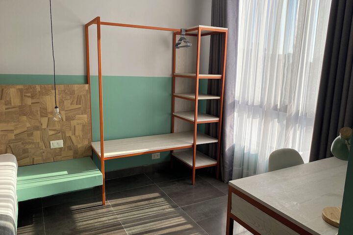 Room 81 of 118