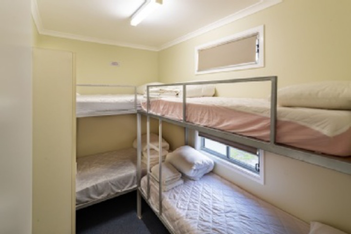 Room 407 of 792