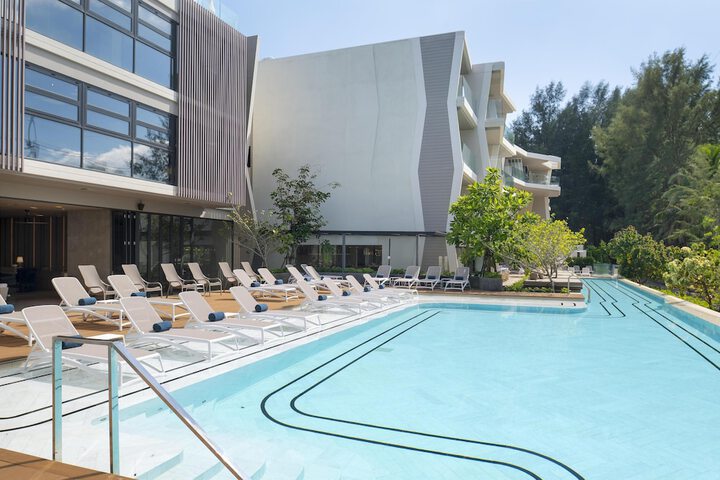 Pool 38 of 69