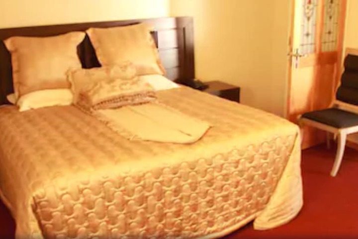Room 5 of 35